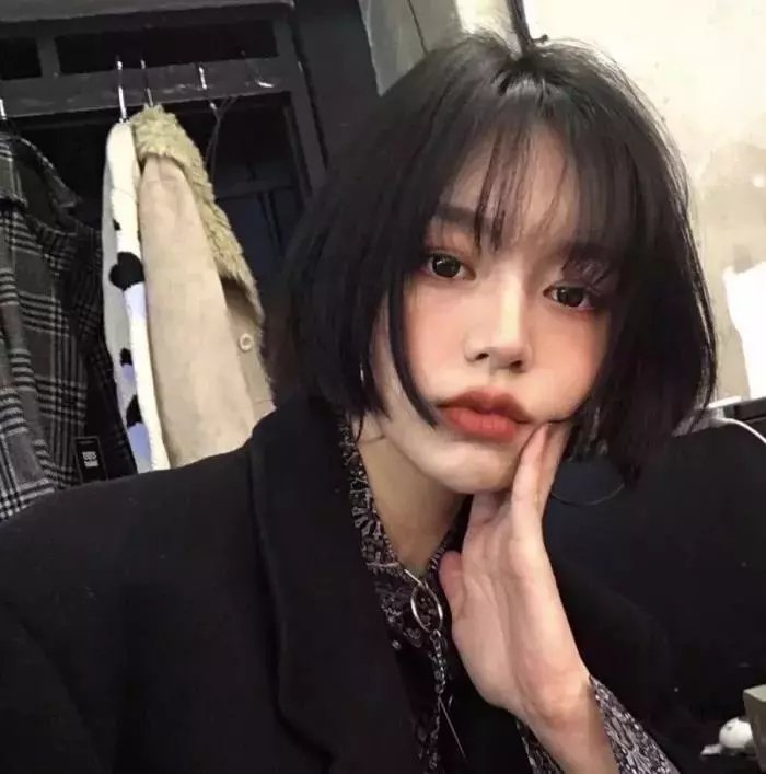 两个伊莲娜